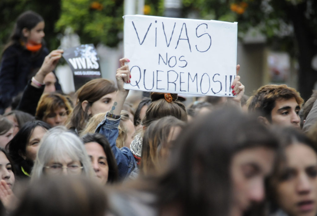 Vivas-nos-queremos-ni-una-menos-1024x698