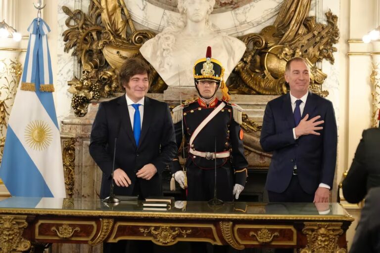 milei-eligio-a-santilli-como-el-reemplazante-de-ITEJ3IUX6JA63JFJ7GNAYNLV2Y