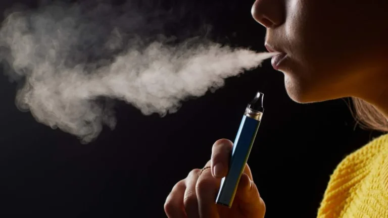 vapeadores-adolescentes.jpg